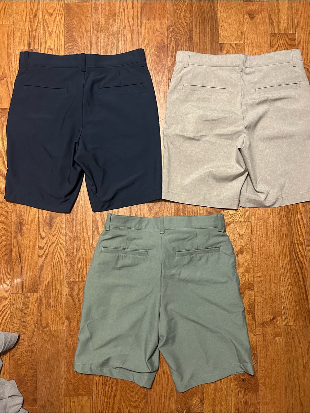 Men's Performance Shorts - Navy, Light Gray, Olive pro tour golf shorts - Picture 4 of 6